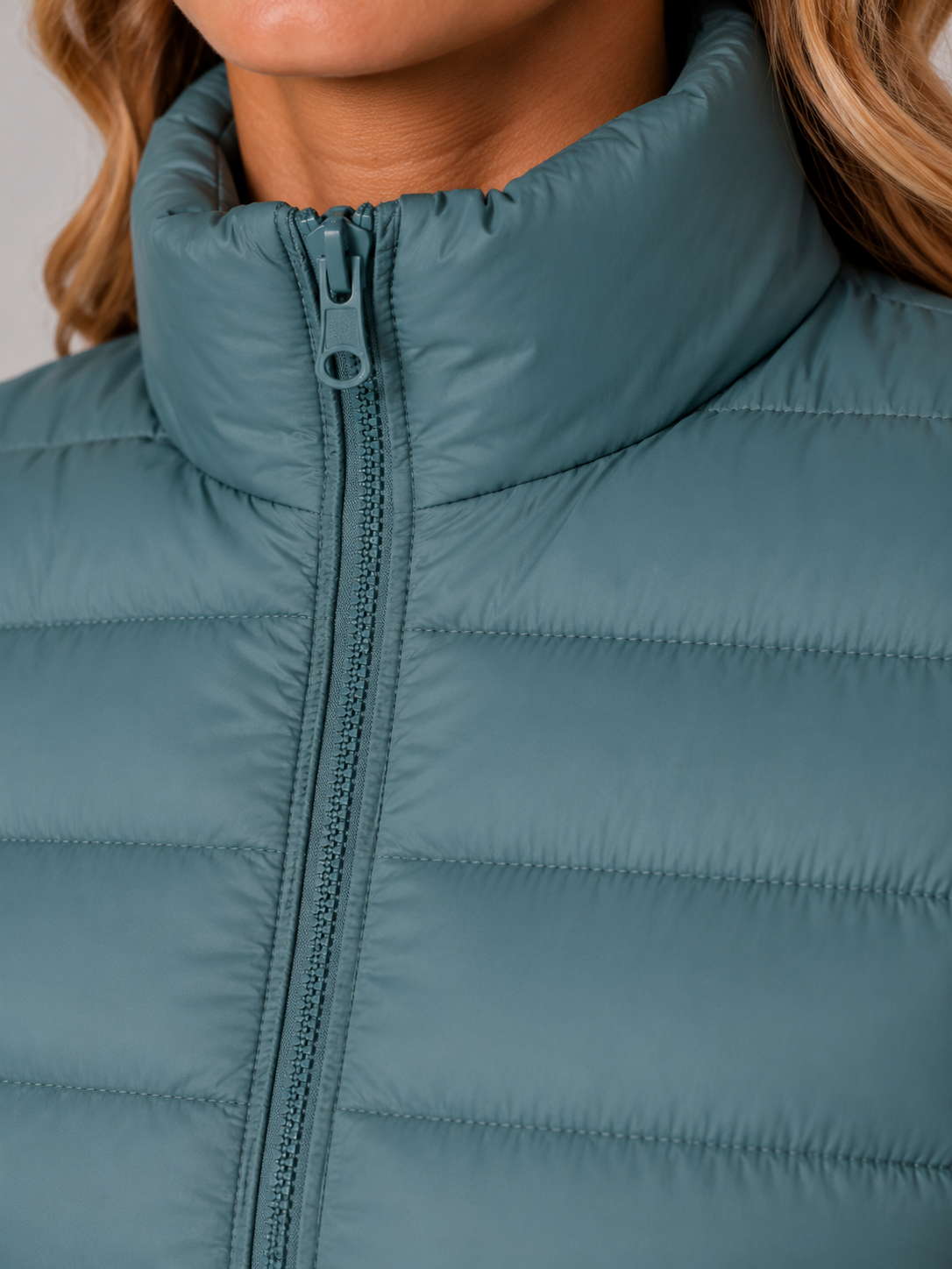 Women's Slim Fit Lightweight Puffer Jacket